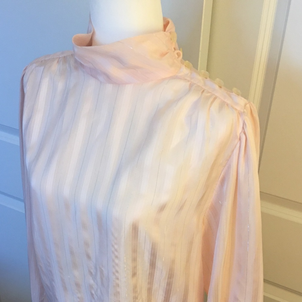 Vintage Blush Long Sleeve Blouse 👚 - Picture 2 of 5